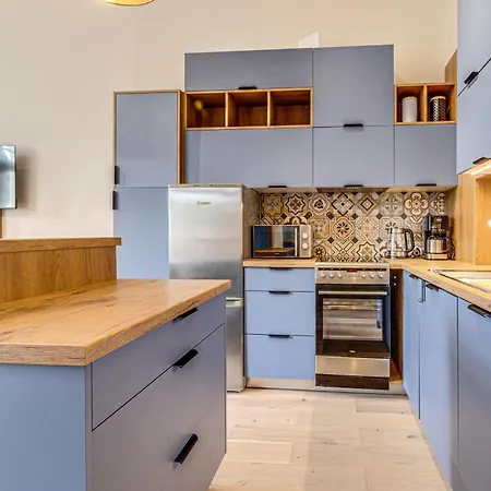 Rentplanet - Powstancow Slaskich Apartmán Vratislav