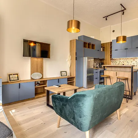 Rentplanet - Powstancow Slaskich