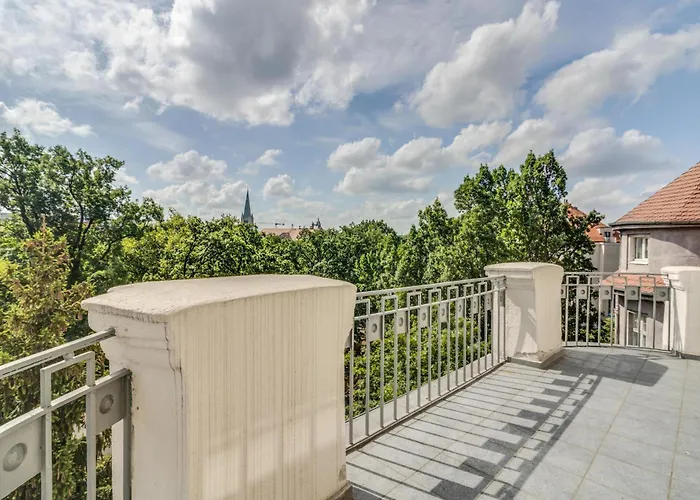 Rentplanet - Powstańców śląskich * Breslavia